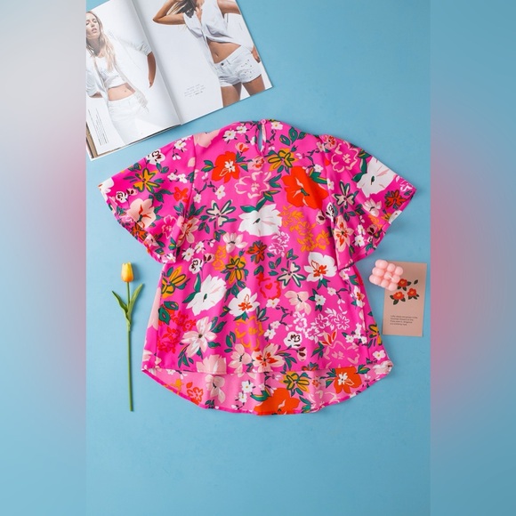 Smocked Printed Round Neck Half Sleeve Blouse - Picture 6 of 9